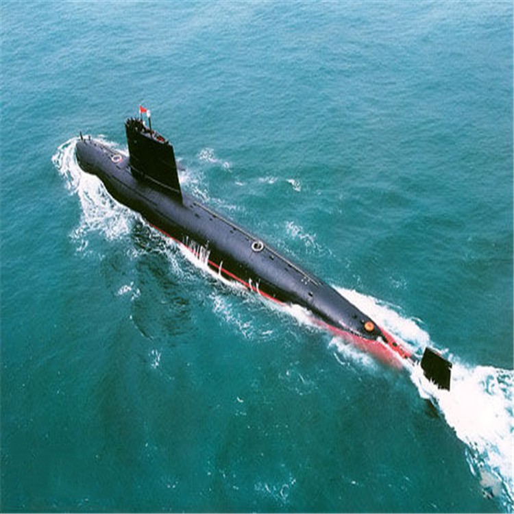 中国核潜艇充气模型